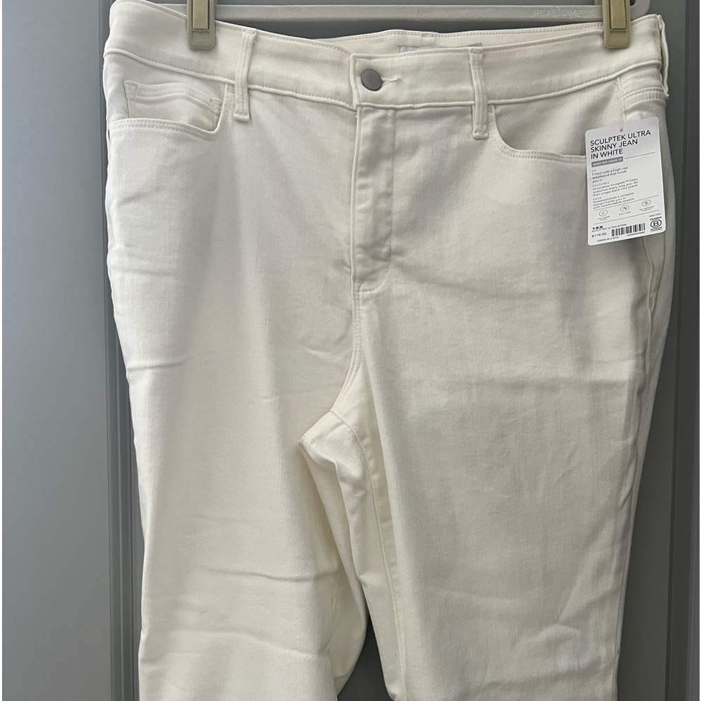 NWT Athleta Sculptek Ultra Skinny Jean - White 18X